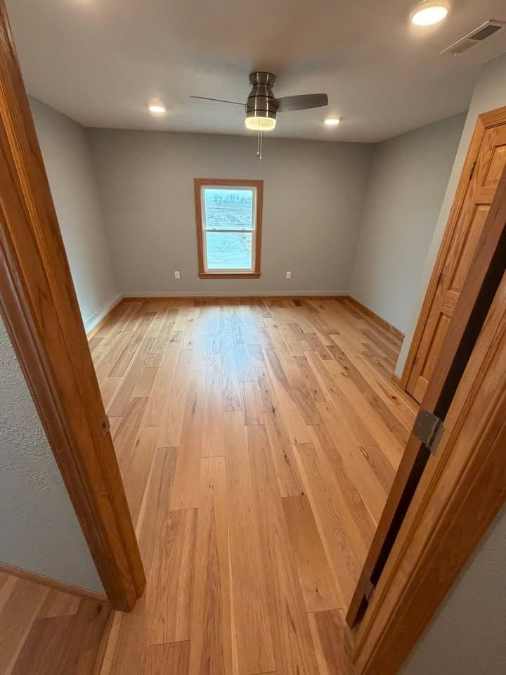 Floor Installation for Ellis Custom Floors in Stanberry, MO