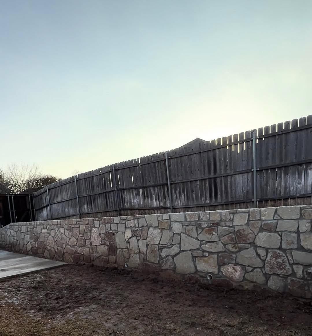 Outdoor living area for Rojas Contractors in Fort Worth, TX