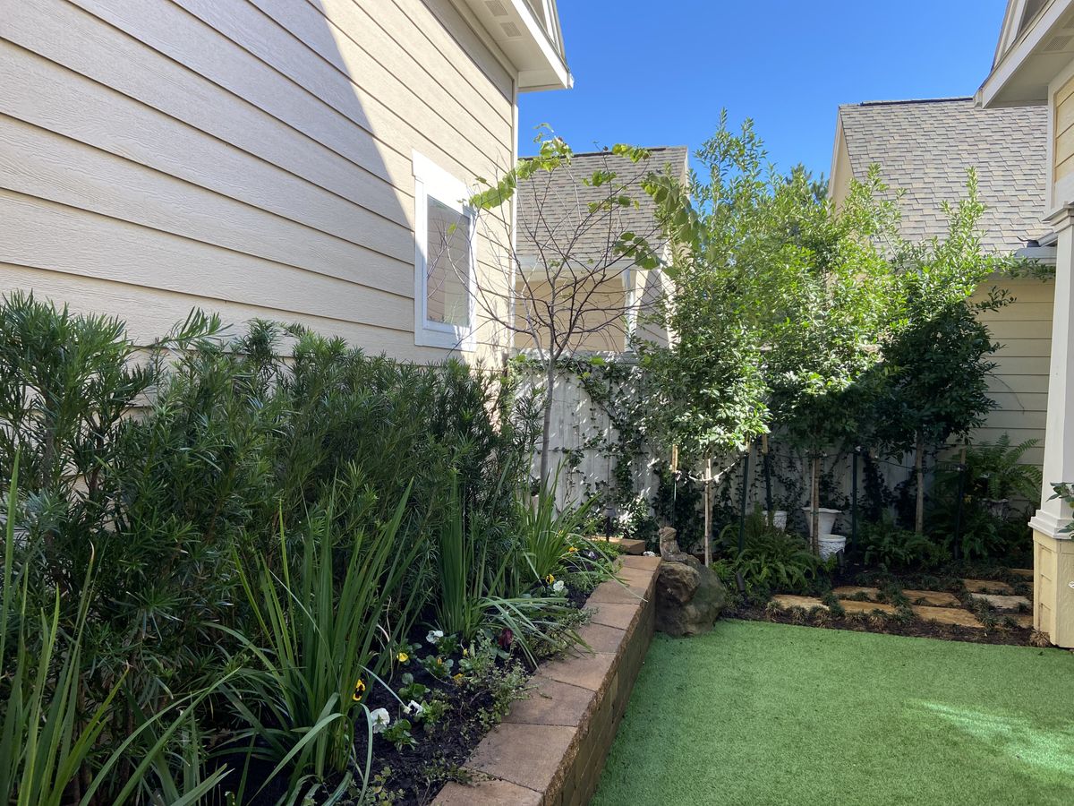 Hardscaping for Atlas Land Design in Creekside Park, TX