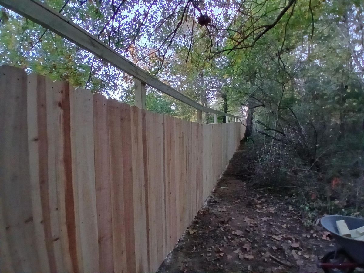 Fencing for Dead Tree General Contracting in Carbondale, Illinois
