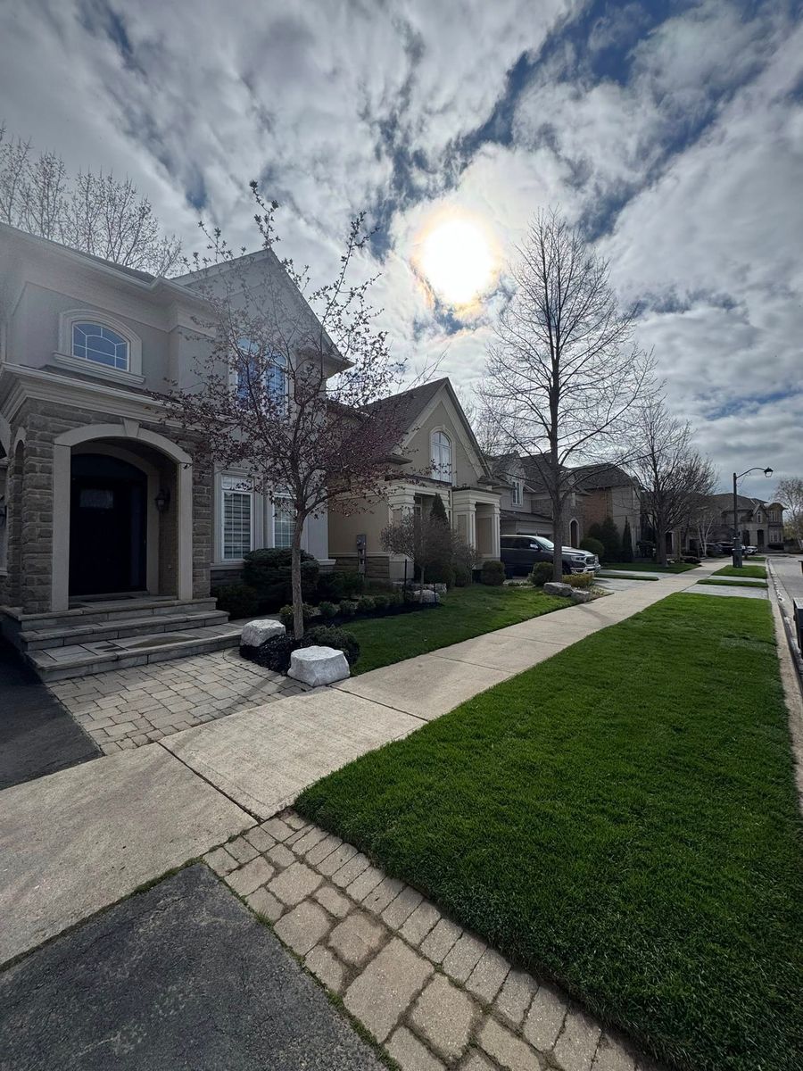 Interlocking for Calderwood Landscapes in Oakville, ON