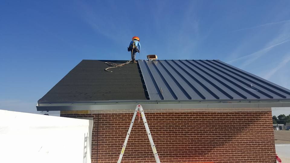 TPO Roofing for M&H Metal and Roofing LLC  in Corsicana, TX