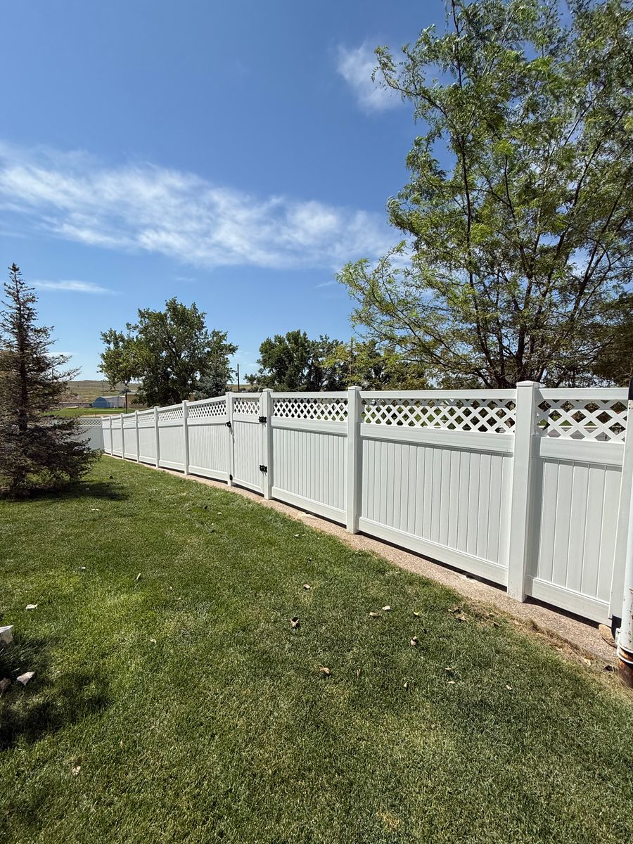 Fence Installation for DS Industries in Gillette, WY