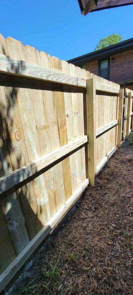 Fencing for Circle S Construction LLC in New Orleans, LA