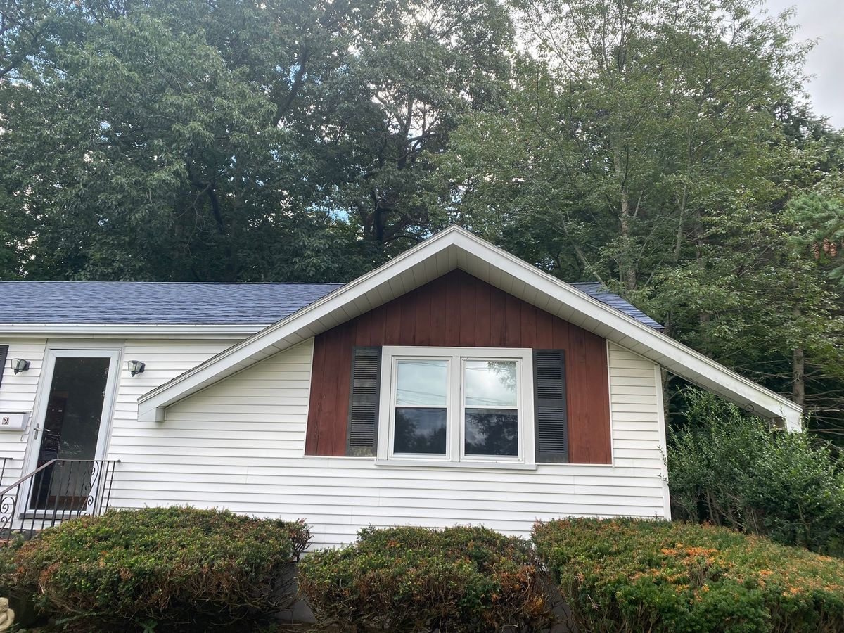 Window Installation for Brackloon Remodeling llc in Canton, MA