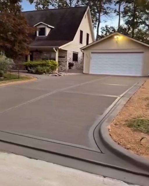 Concrete for Divine Construction Services in Brazoria County, TX
