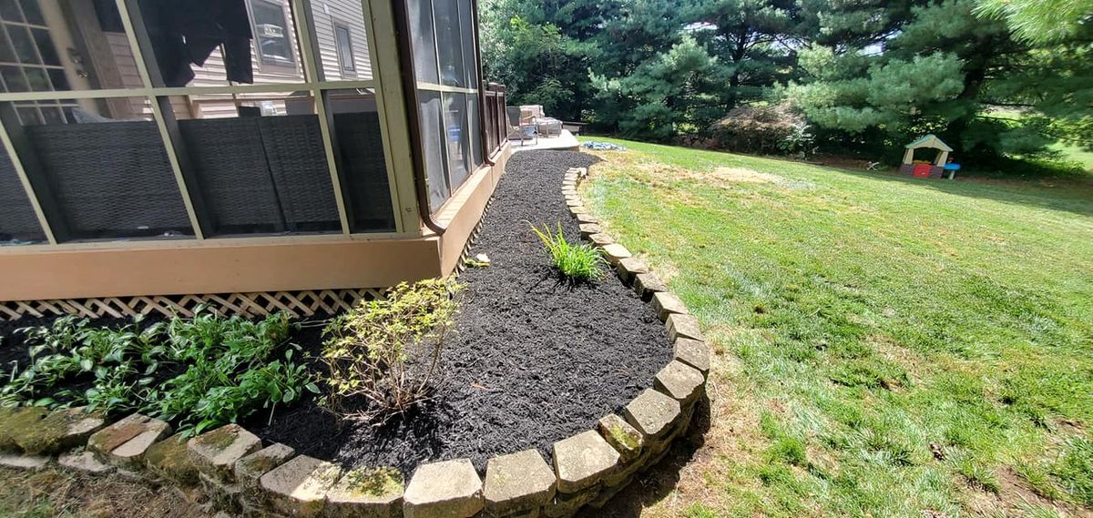 Mulch Installation for Mr. Prestige Lawn Care Perfectionist in Columbus, OH