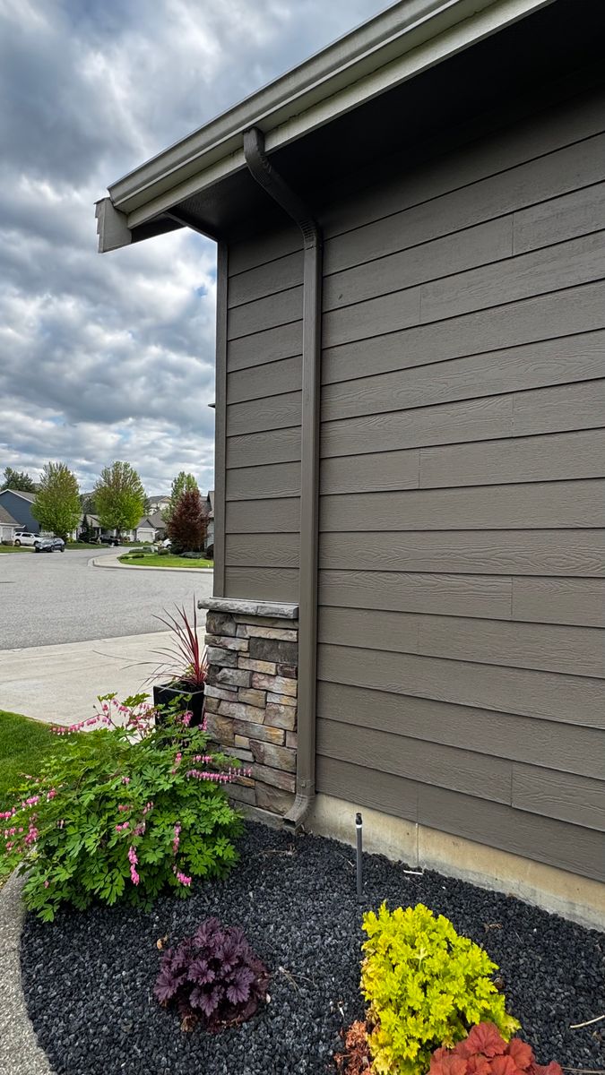 Gutter Guard Installation for Eaglewood Gutter's in Mead, WA