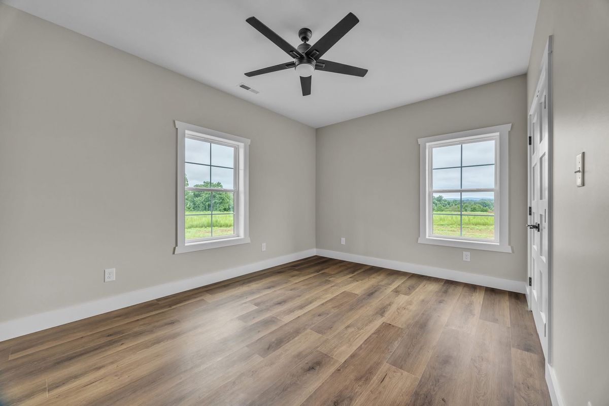 Custom Homes for Ridgeline Construction in Hiddenite, NC