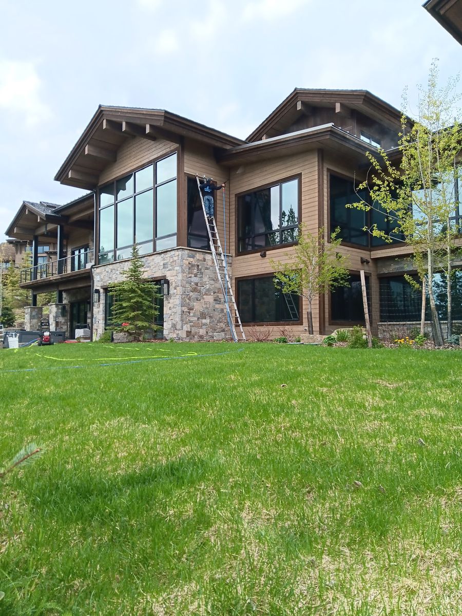 Exterior Painting for Grand Painting in Bozeman, MT