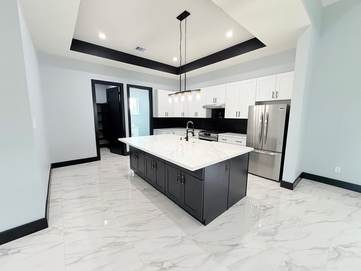 Flooring for J's Remodeling in Houston , TX