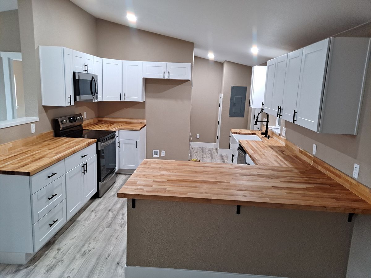 Remodeling Services for Carr’s Custom Remodels in Oregon City, OR