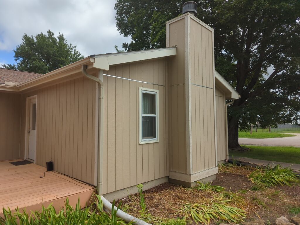 Siding for Santa Fe Trail Home Repairs in Overbrook, KS