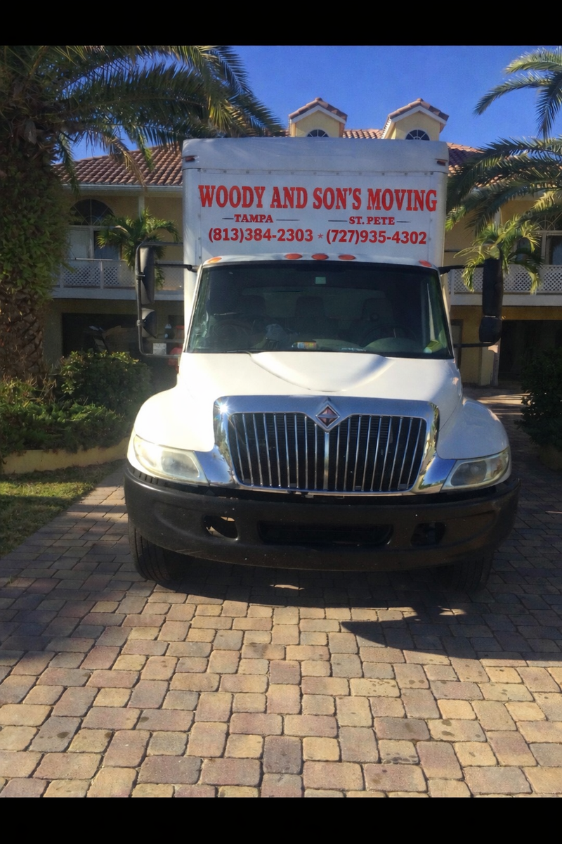 Local Moving for Woody & Sons Moving in Tampa, FL