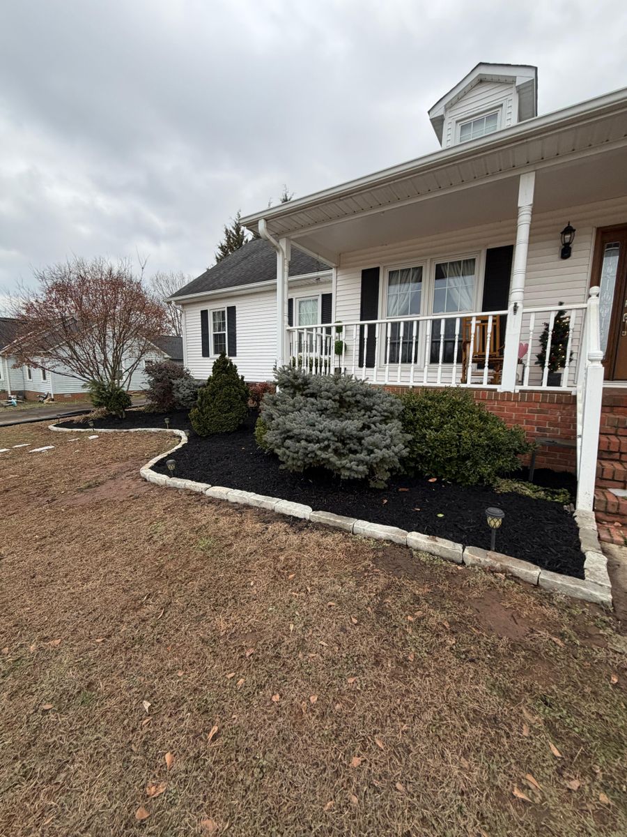 Fall Clean Up for Cody’s Lawn & Landscape in Greer, SC