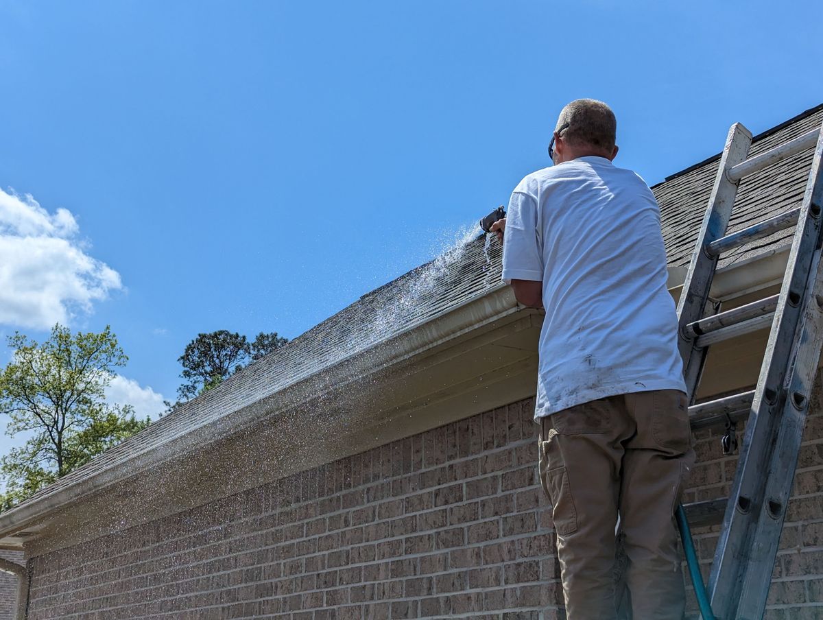 Softwash Services for Squeaky Clean Windows Gutters & More in Hoover, AL
