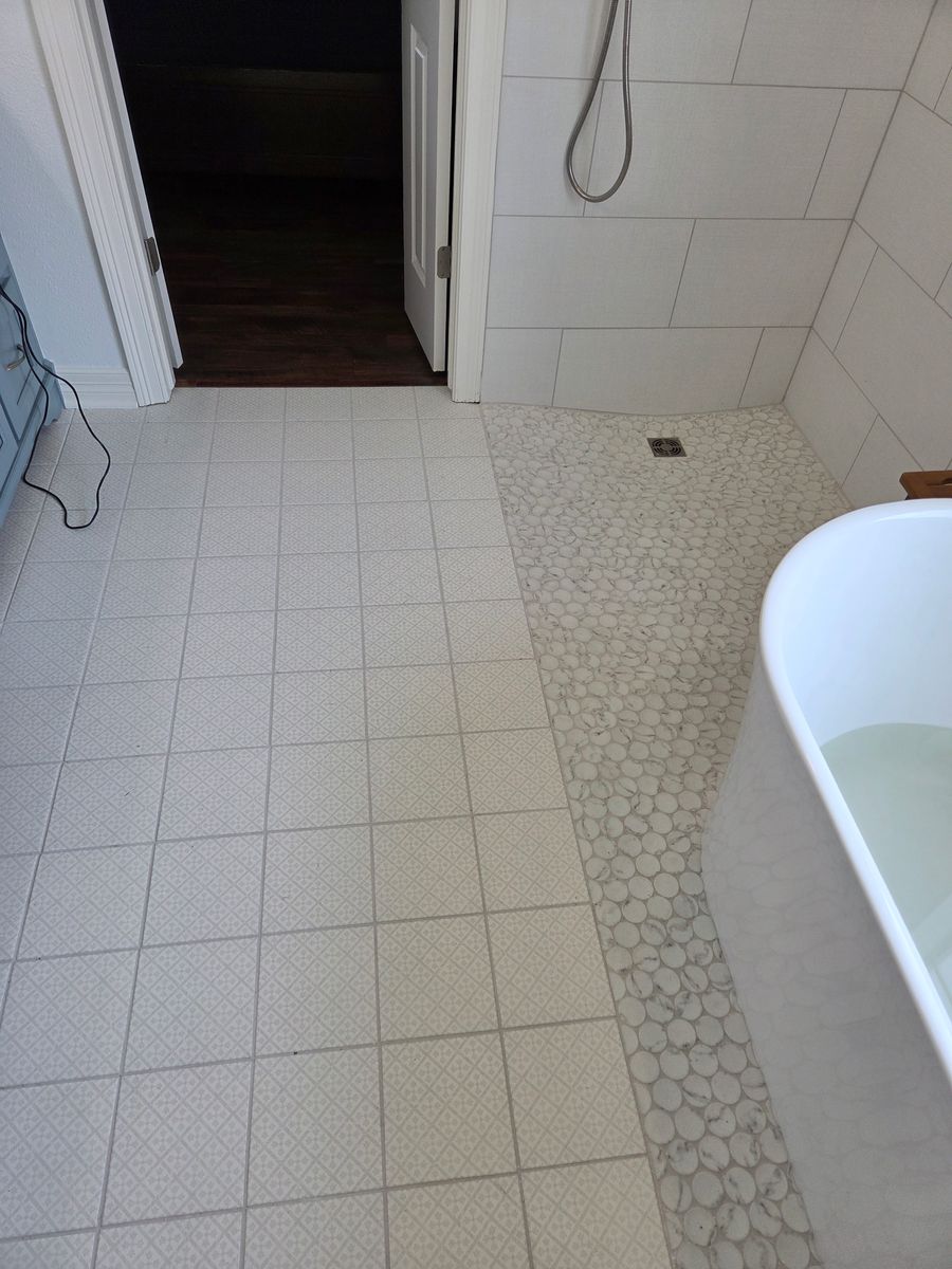 Floor Installation for D&J Custom Floors in Nederland, TX