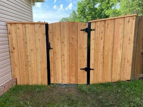 Fence Installation for B&J Fencing in Harviell, MO