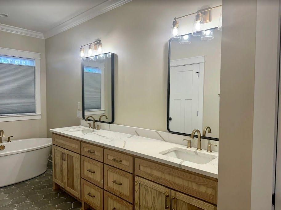 Built-Ins for Carolina Woodworks in Lyman, SC