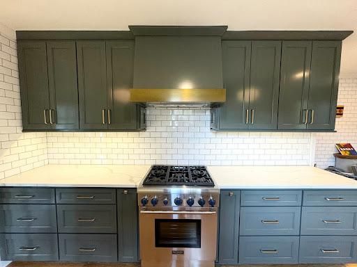 Kitchen and Cabinet Refinishing for Kingsmen Painting in Simpsonville, SC