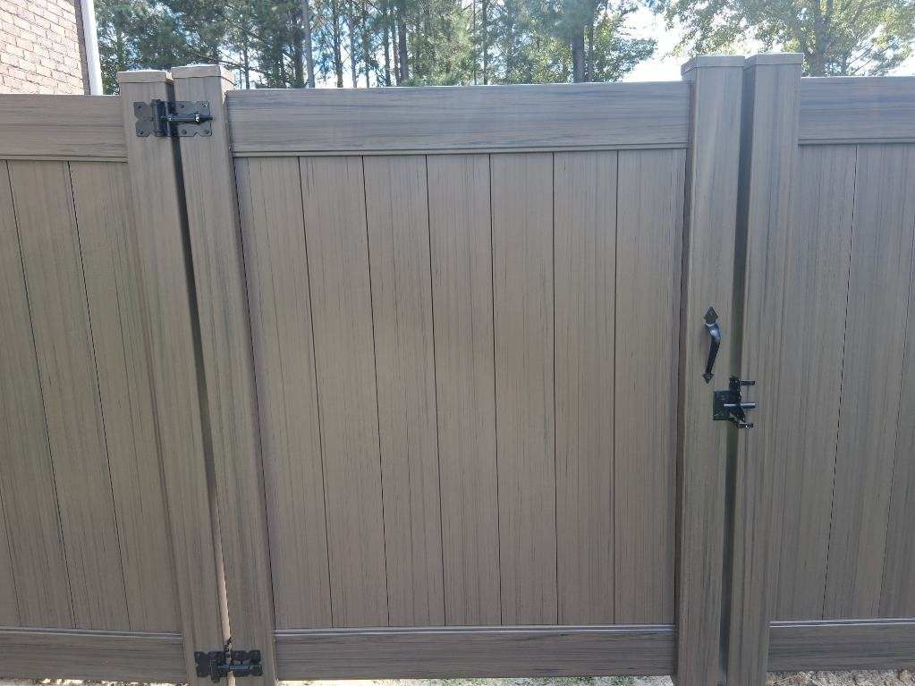 Fence Repair for JB Nealy Fence in Elgin, SC