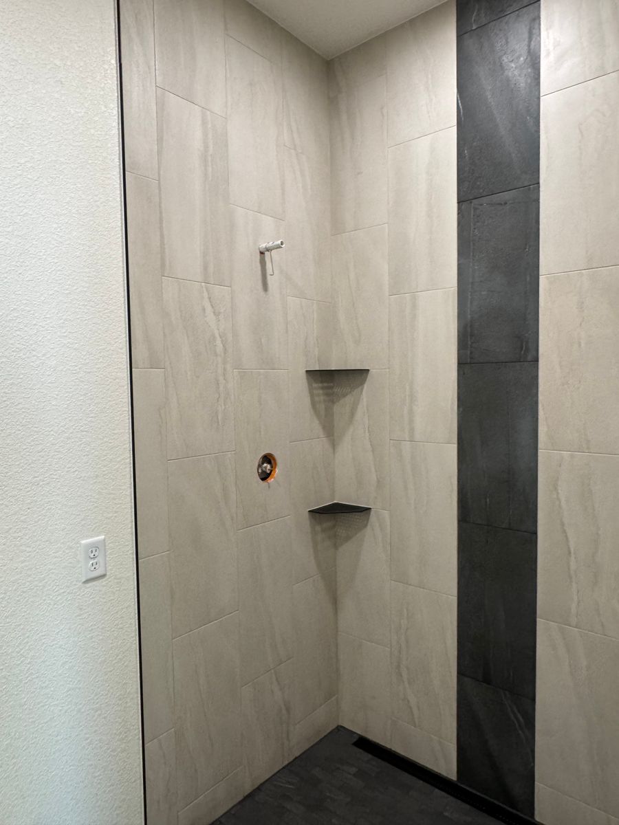 Bathroom Tiling for Dakota Tile & Stone in Belle Fourche, SD