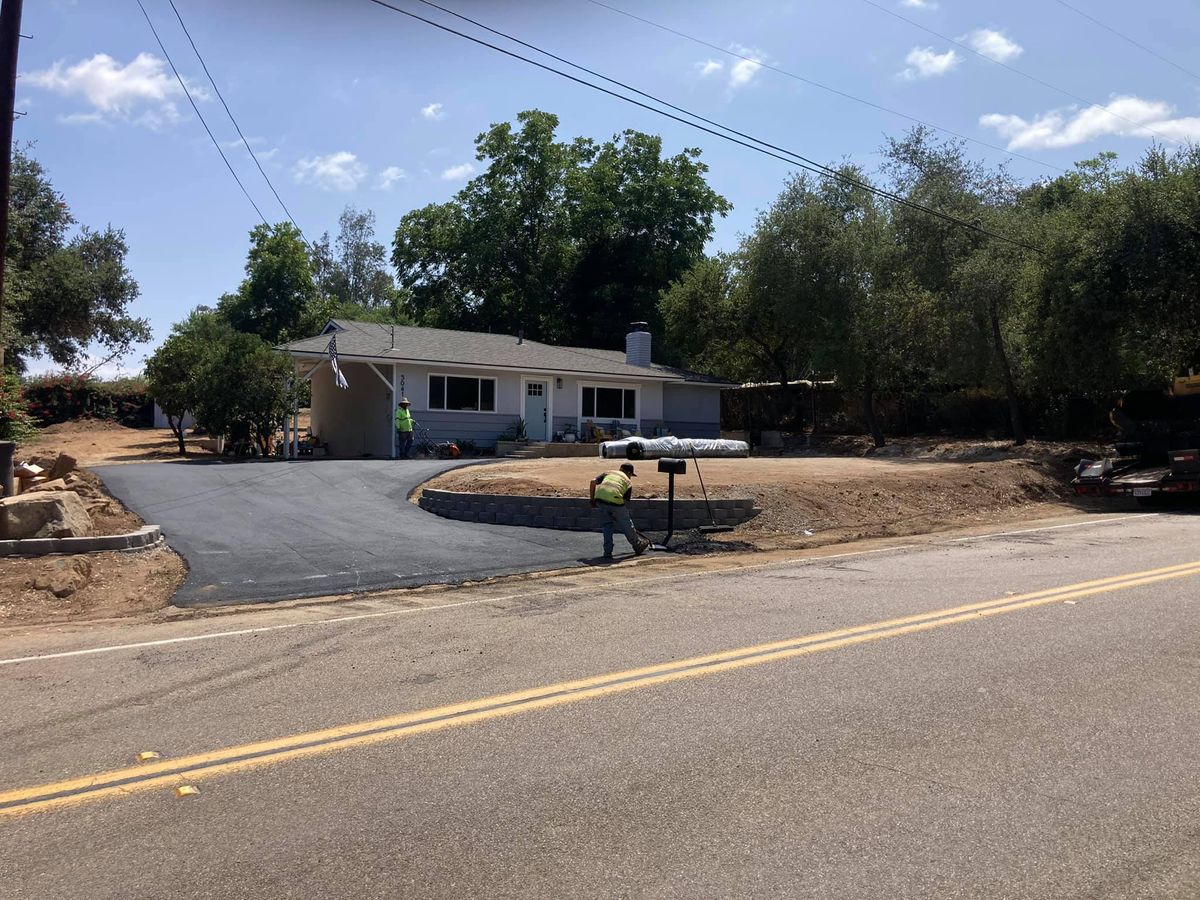 Asphalt Repair for Fallbrook Asphalt Company in Fallbrook, CA