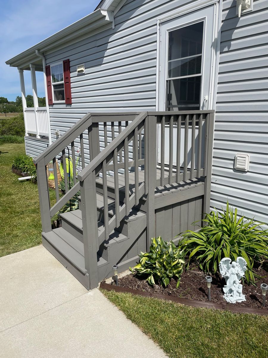 Deck & Patio Installation for HI-Quality Building & Design in Washtenaw County, MI