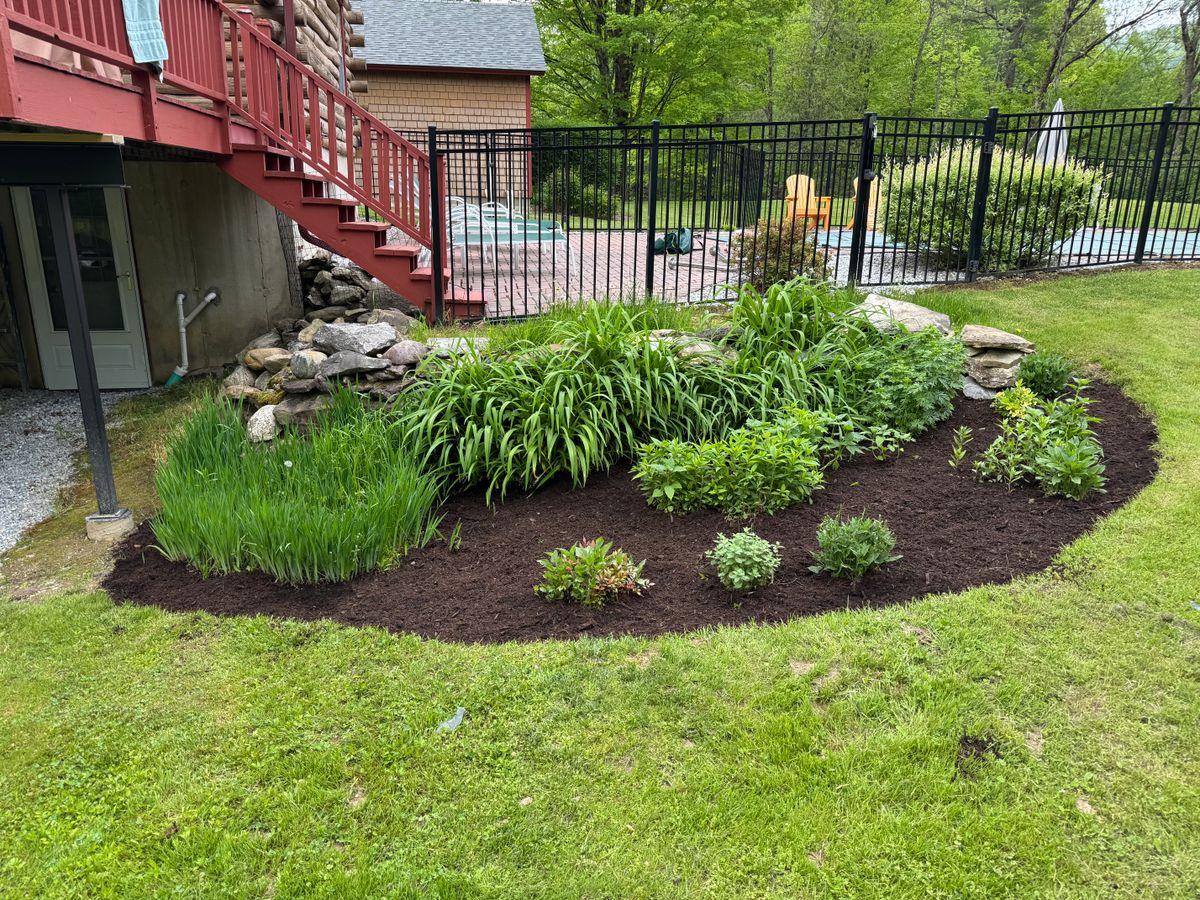 Garden Bed Mulching for Jack Of All Blades in Windsor County, VT