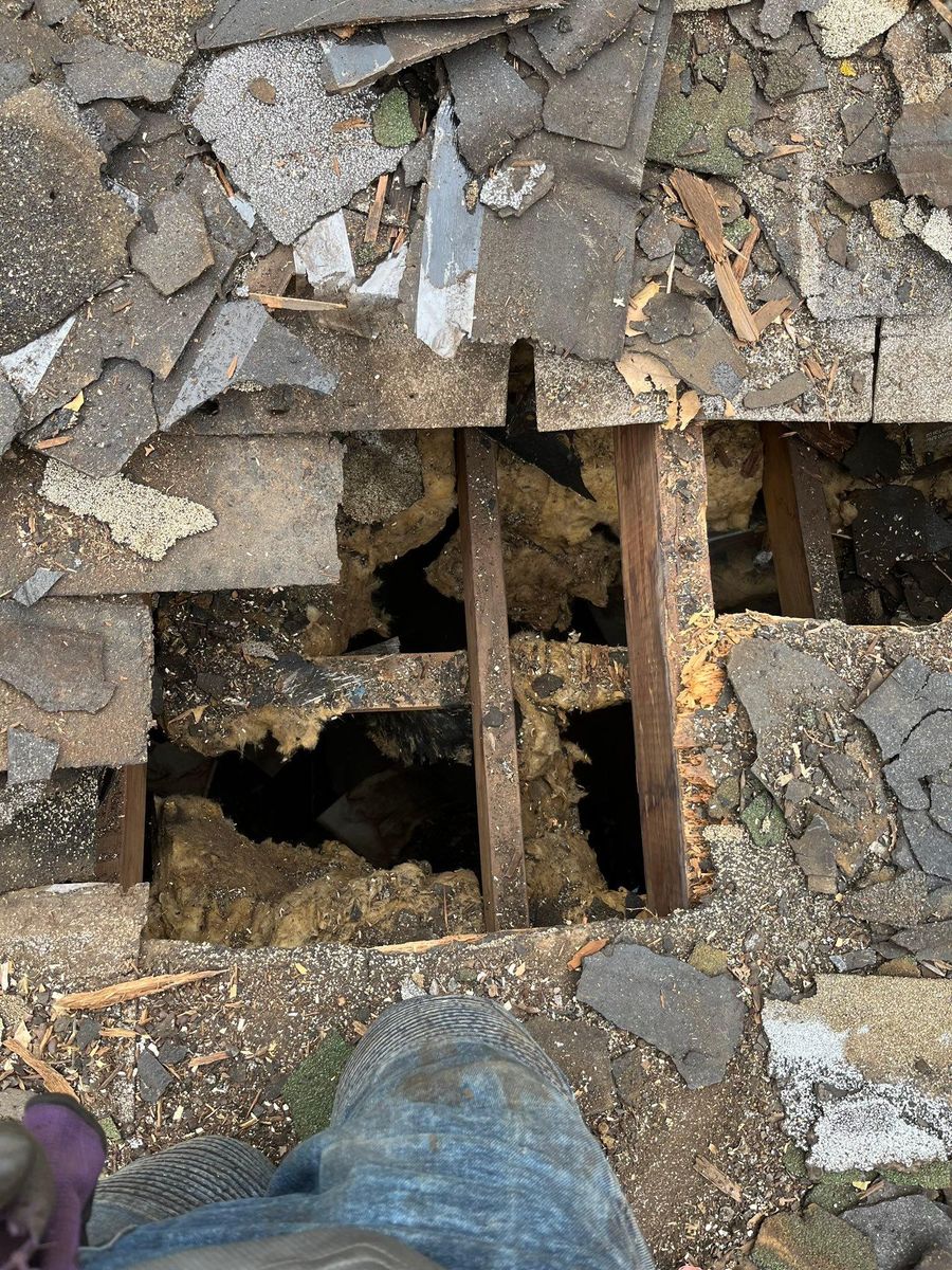 Roofing Repairs for Full Roof Replacement and Repairs in Saint Joseph, MO