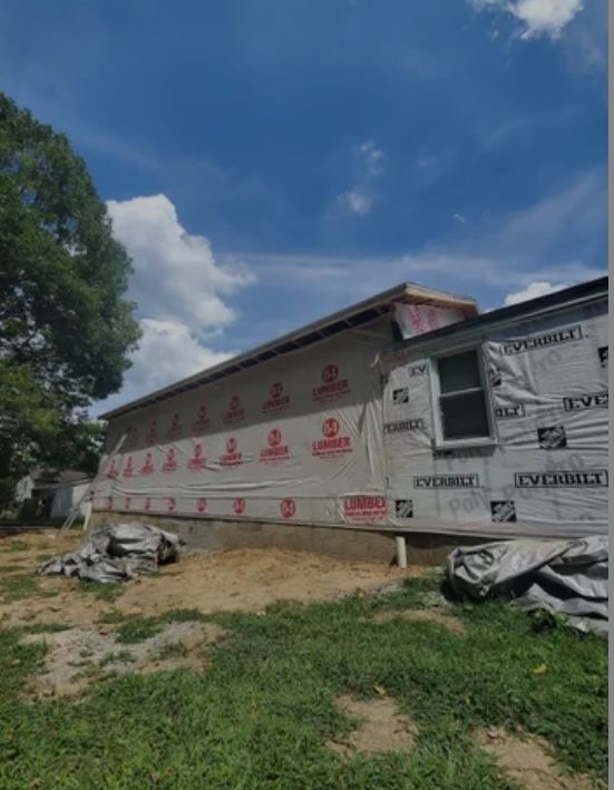Roofing & Gutter Services for A-1 Seamless Gutters in Greensburg, PA