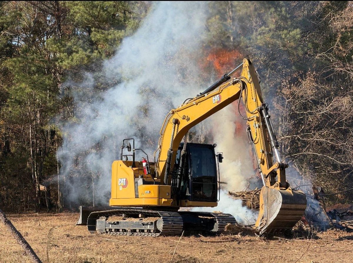 Excavation for Collins Constructors in Fyffe, AL