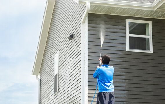 Power Washing for Handyman on Demand in Kimberling City, MO