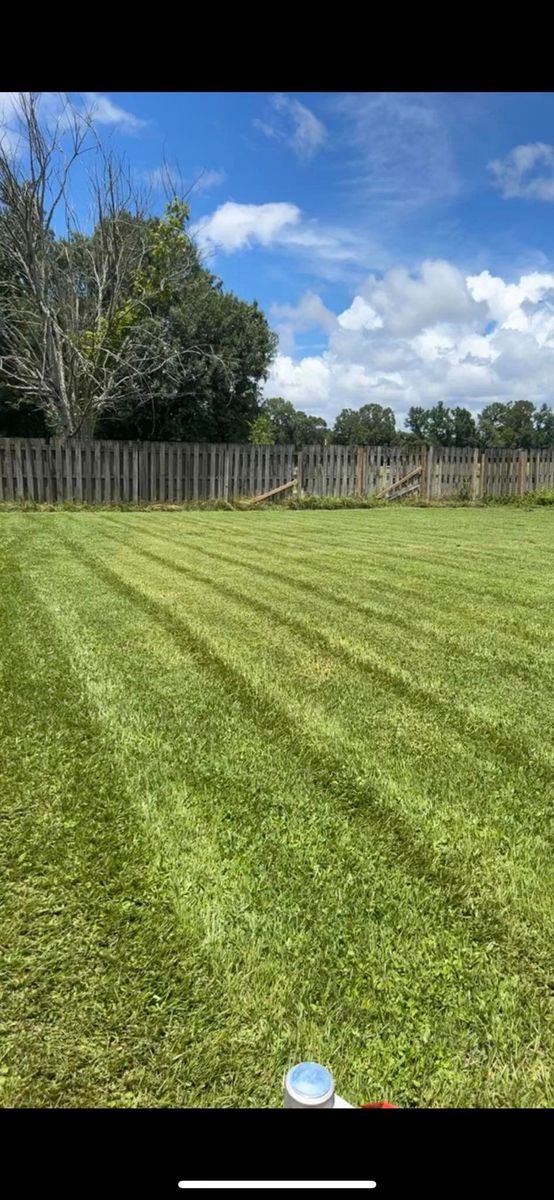 Mowing for Lawn Rangers in Baton Rouge,  LA