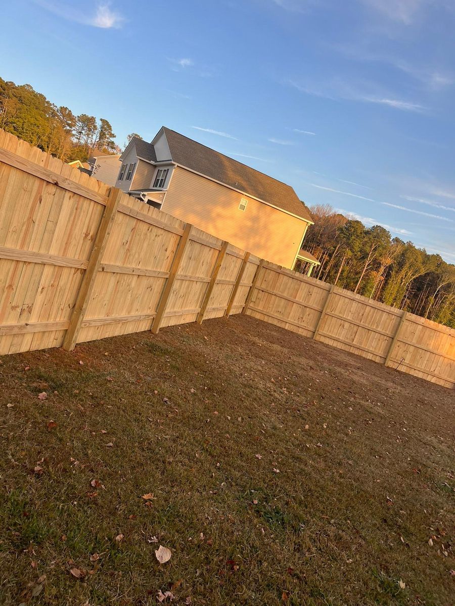 Fence Repair for JB Nealy Fence in Elgin, SC