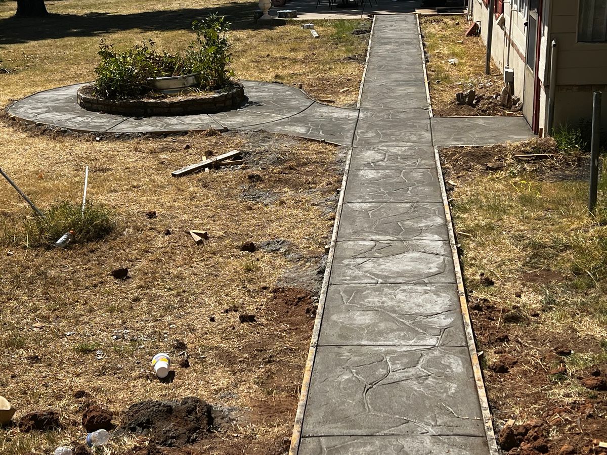 Concrete for Gb Concrete & Roofing in Spencer, OK