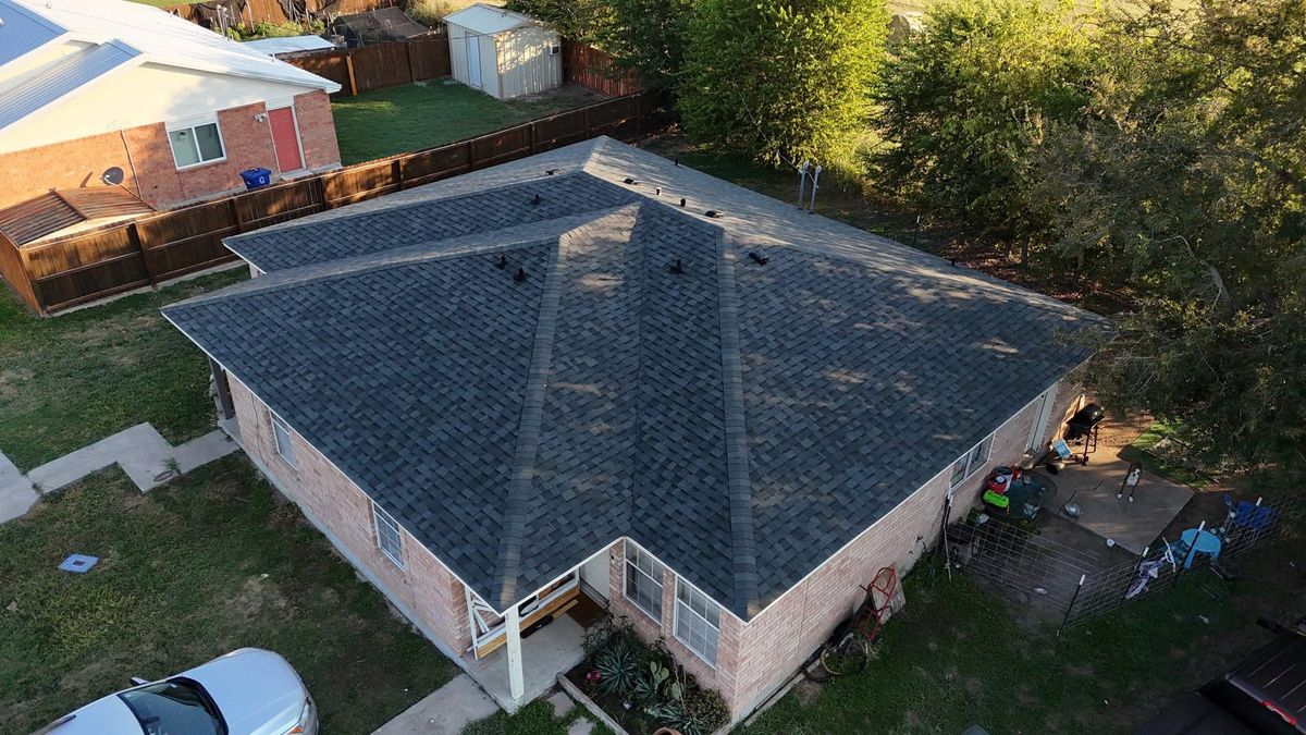 Roof repairs for Barcenas Roofing & Remodeling in San Saba, TX