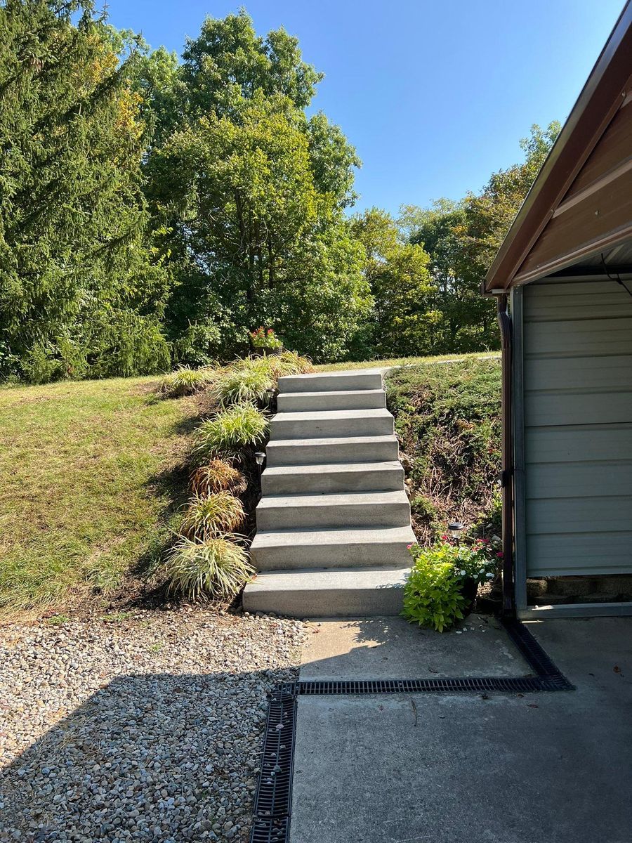 Small Retaining Walls for BZ Construction in Cincinnati, OH