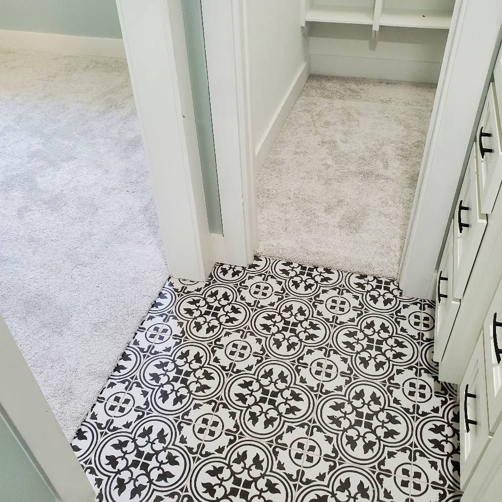 Bathroom Remodel for D&J Custom Floors in Nederland, TX