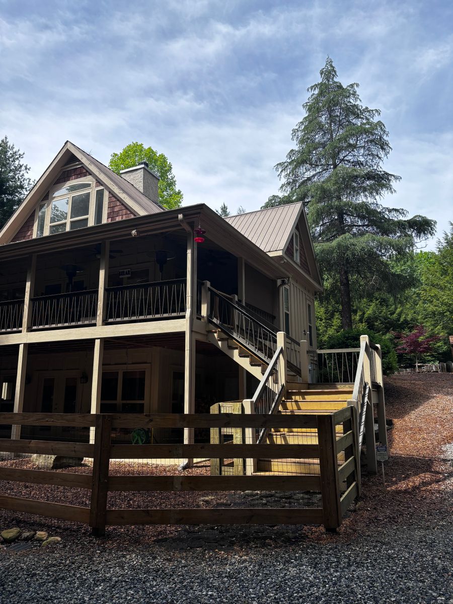 Wooden Fencing for Alpine Fence in Dahlonega, GA