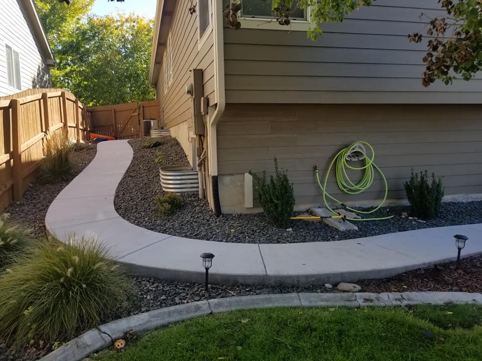 Sidewalk Installation for RT Custom Concrete LLC in Longmont, CO