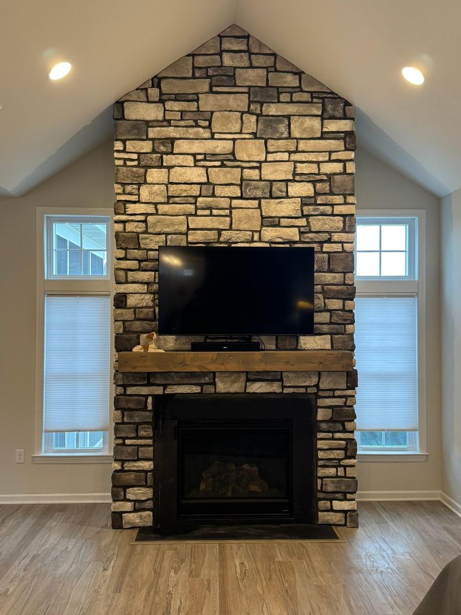 Chimneys & Fireplaces for Accent Stone in Shelocta, PA
