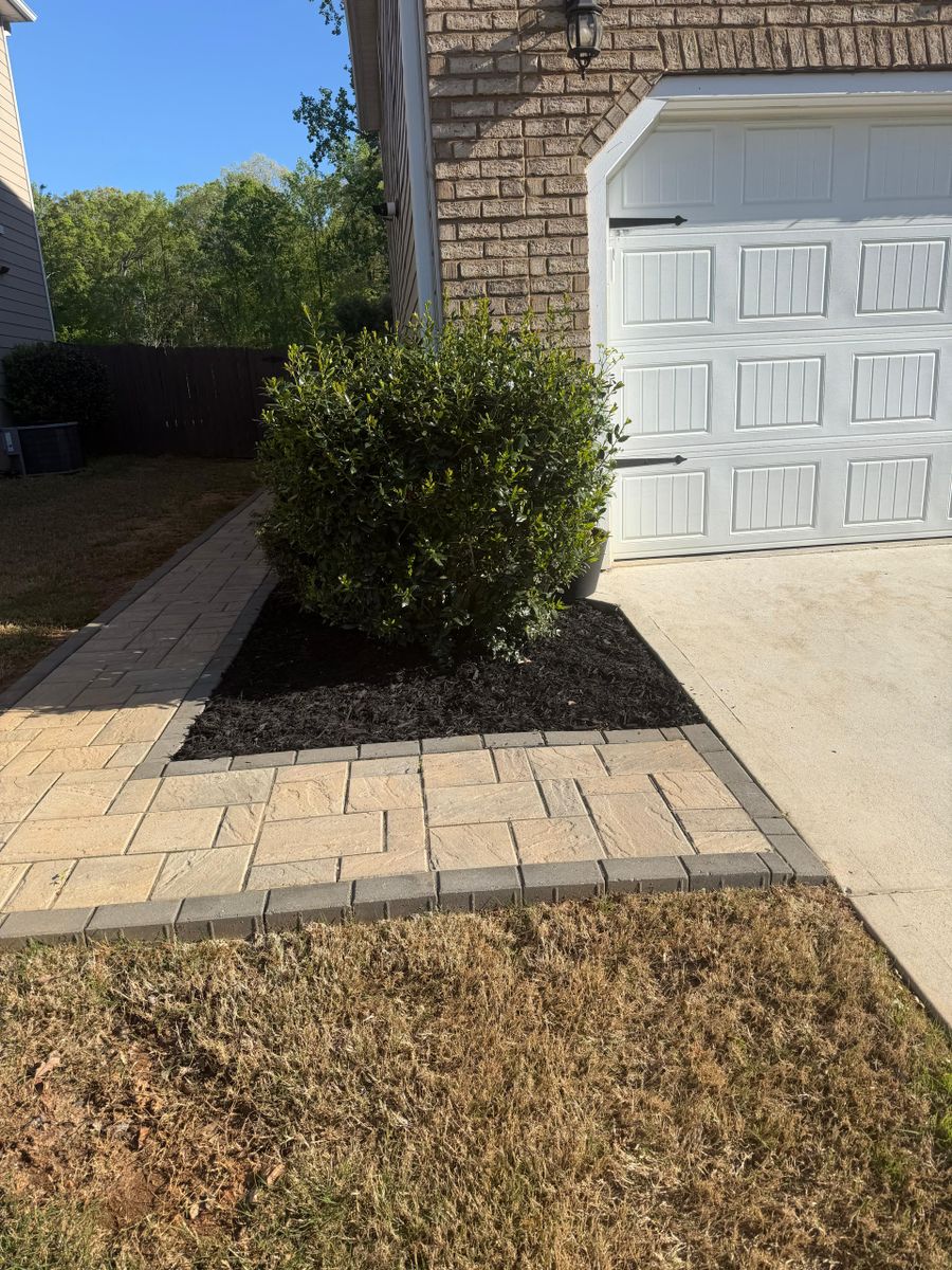 Mulch Installation for Cody’s Lawn & Landscape in Greer, SC