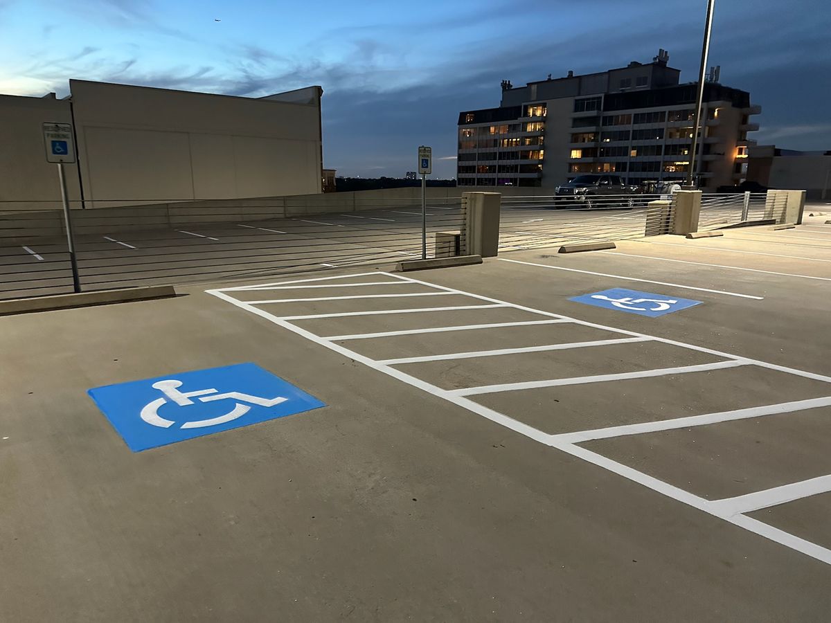 Parking Lot Re-Striping for Power Pressure Wash in Houston, TX