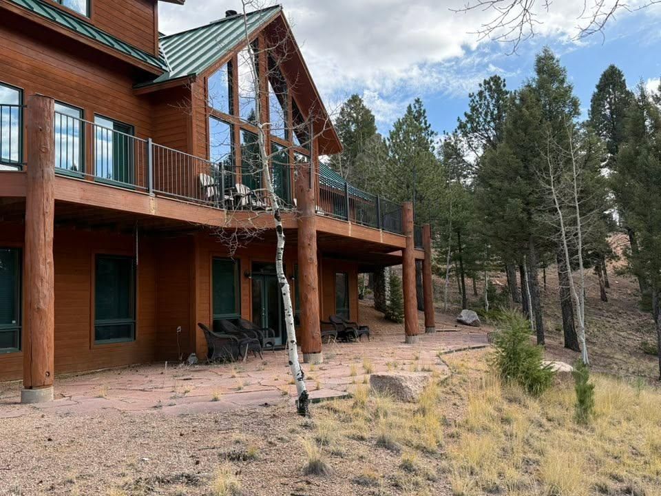 Deck & Patio Installation for Screw Loose Construction in Colorado Springs, CO