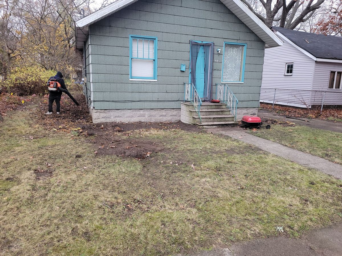 Yard Cleanup for Fred's Lawncare in Muskegon, MI