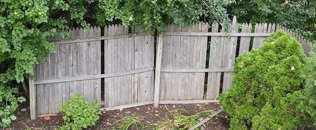 Fence Repair for Fence Medic in Northbrook, IL