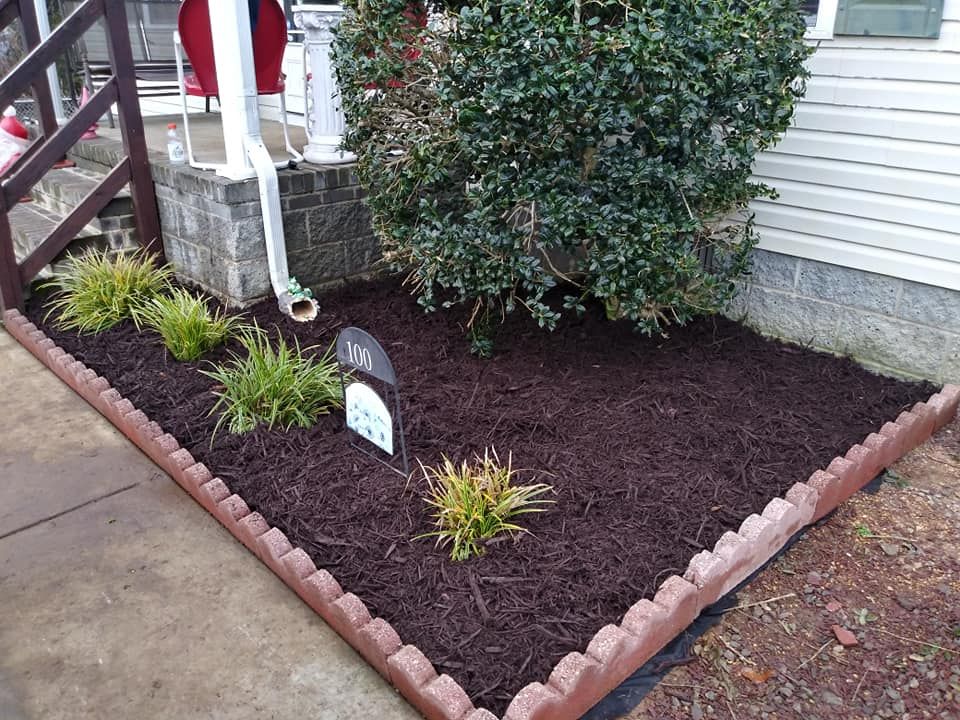 Mulch Installation for Kingdom Lawn Care  in Shelbyville, TN