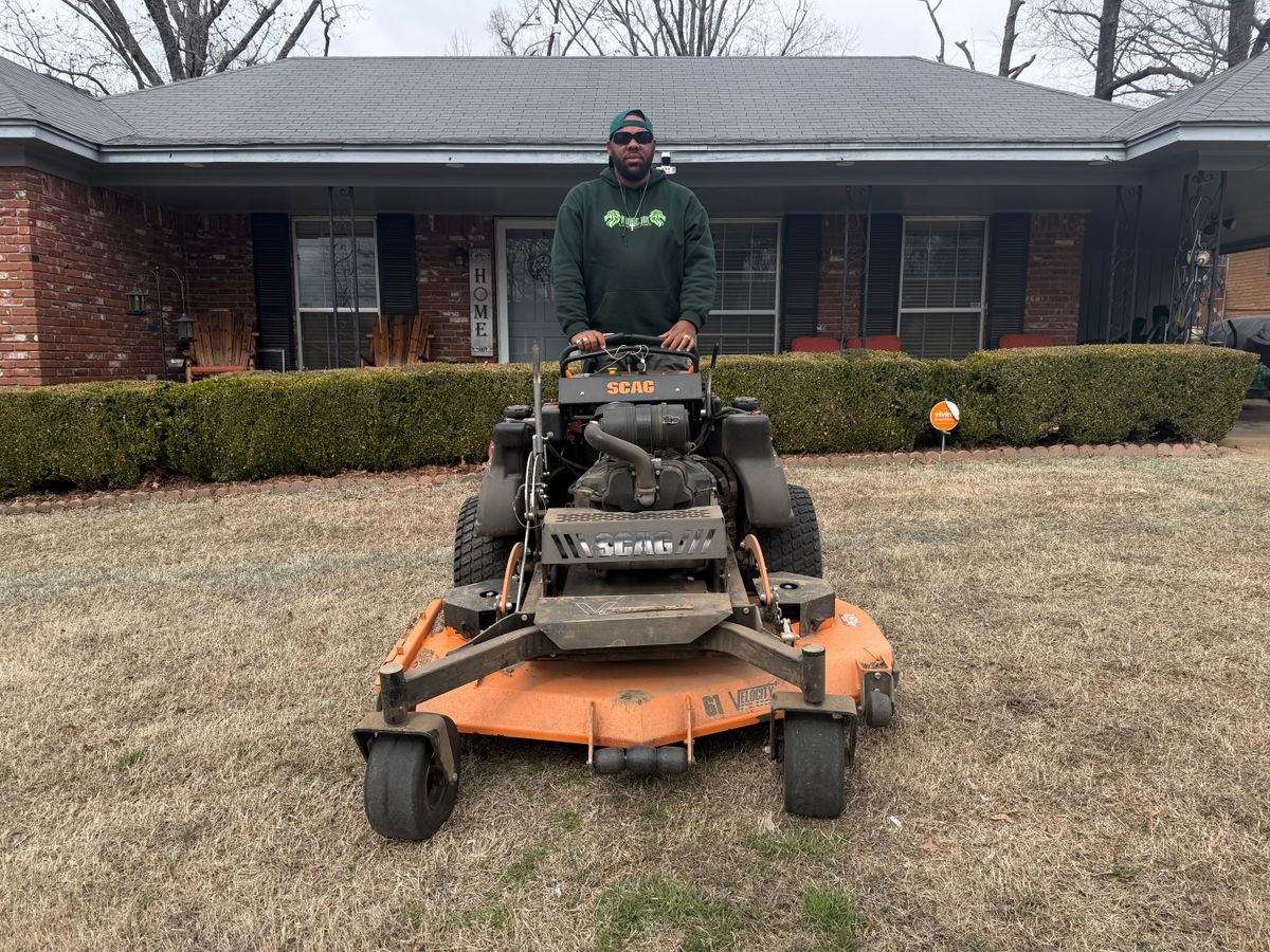 Mowing Service for Kingdom Landscaping in Memphis, TN