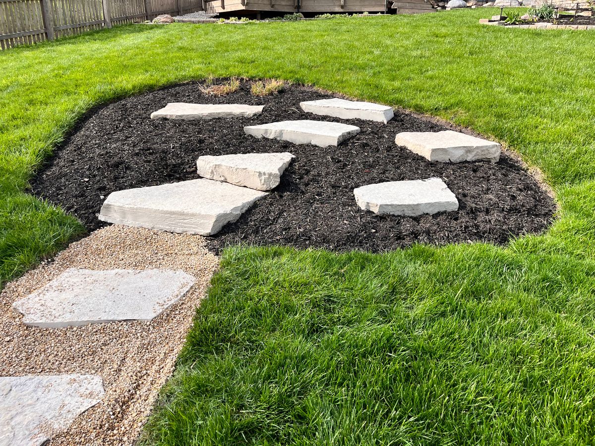 Natural Stone Hardscape for DG Stone & Landscaping Designs in DuPage County, Illinois